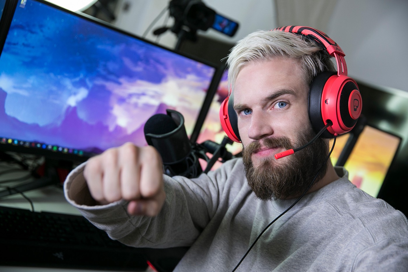 What Microphone Does PewDiePie Use?