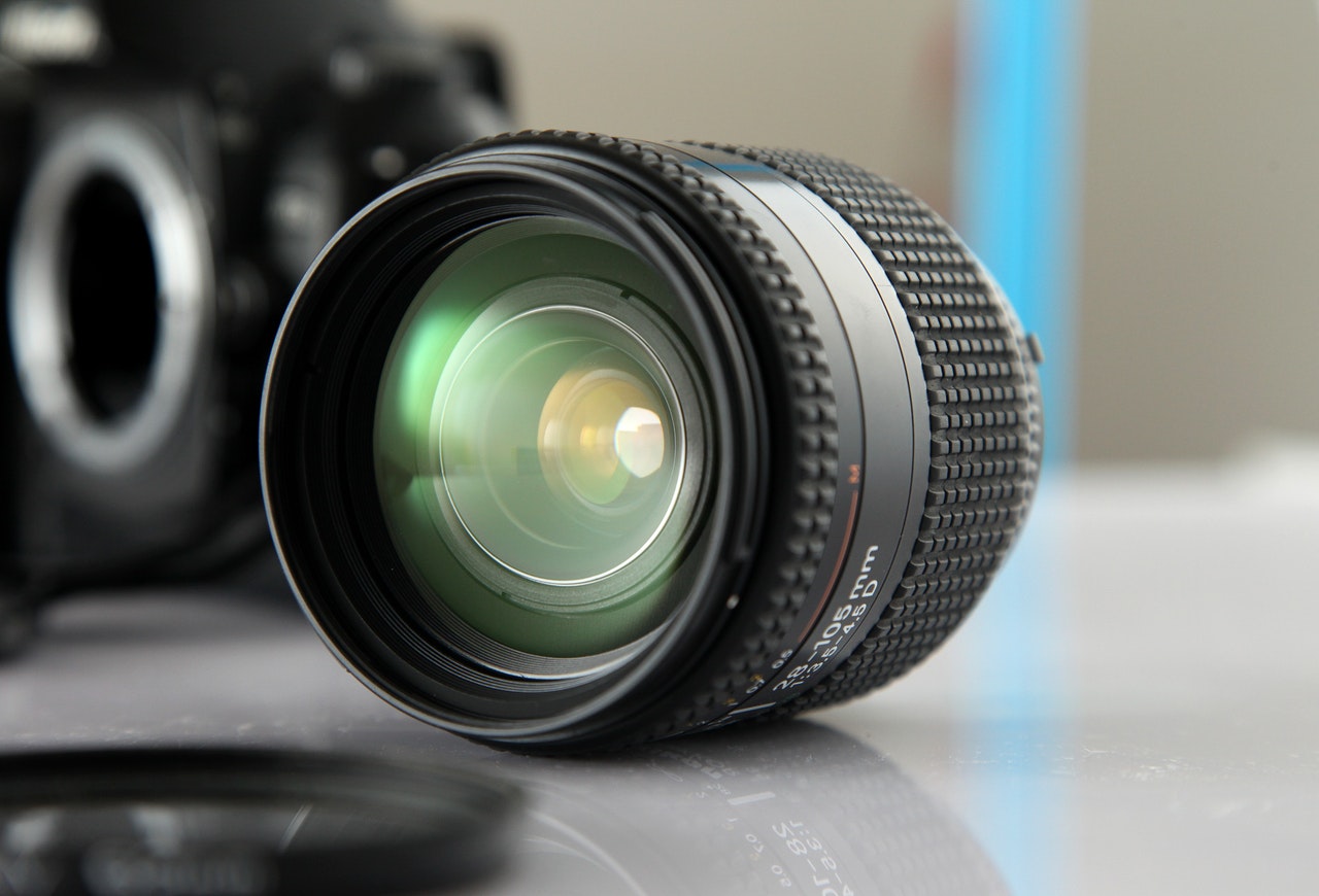 Extension Tube vs Macro Lens: Key Differences (Which is better)?